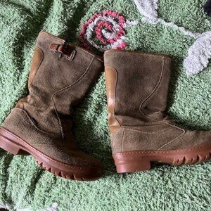 Keen Dry Boots Olive green Suede Size 10 M Waterproof